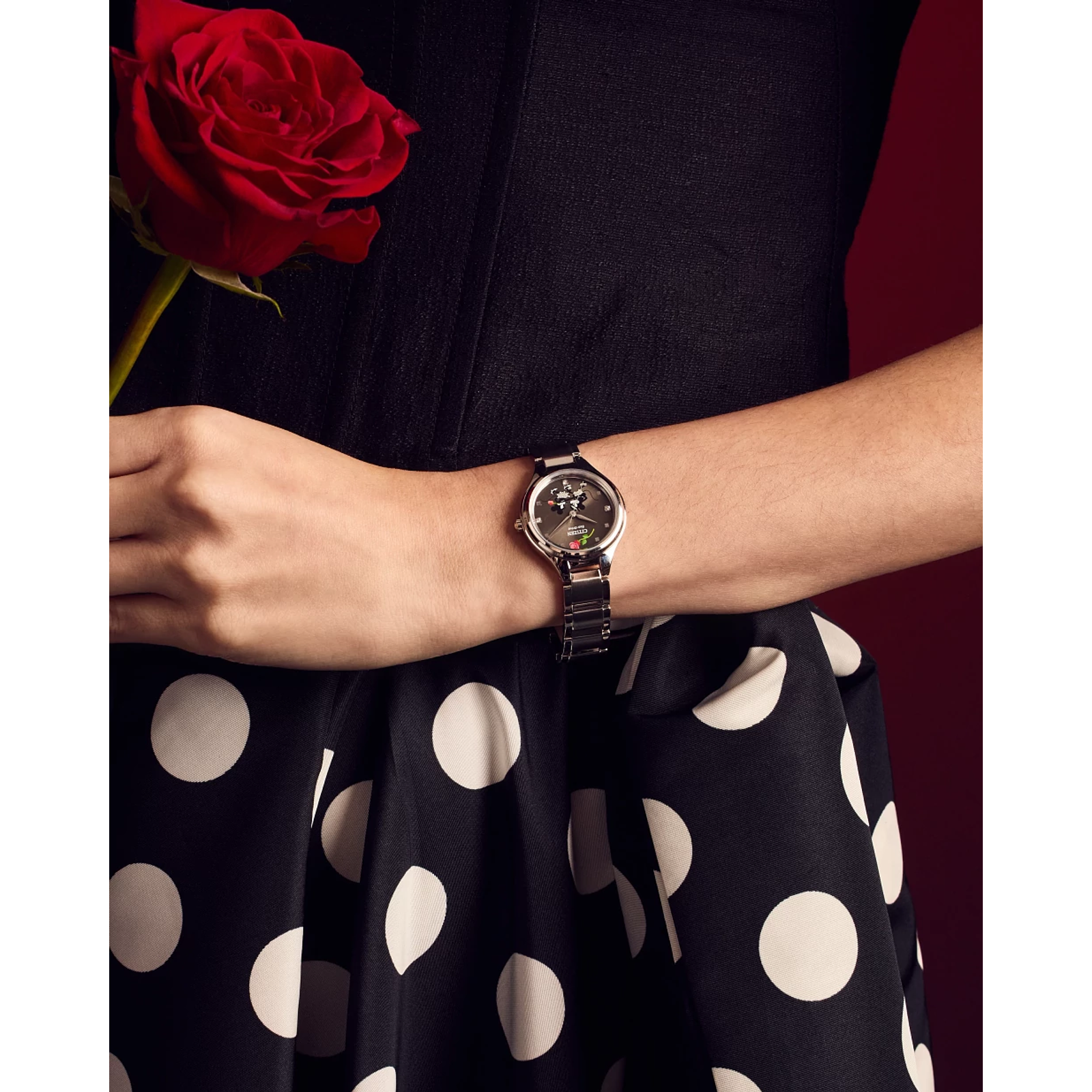 Reloj Citizen Mickey Mouse and Minnie Mouse Tango Disney FE2101-58W | Elegancia relojería